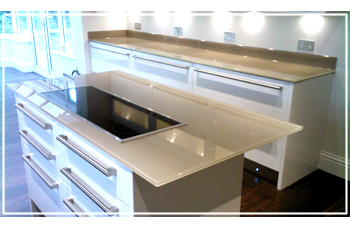 stone-glass-worktops